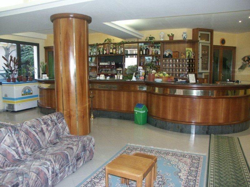 Hotel Adria Beach Римини Экстерьер фото